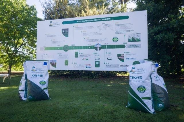 Criadero El Cencerro mostr� su programa de mejoramiento gen�tico en su Jornada de C�sped 2025